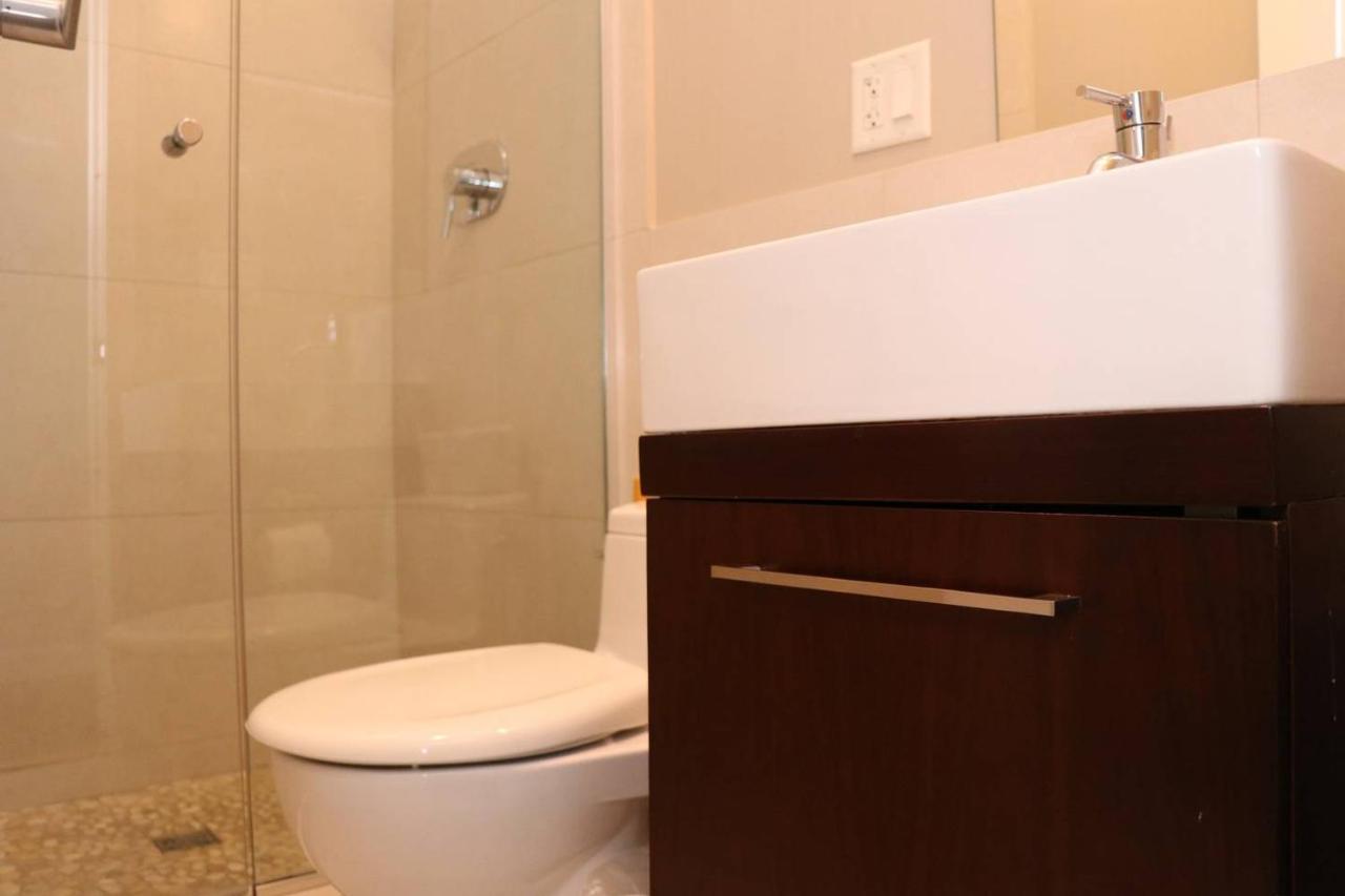 Large Stylish Newbury Street Studio W/ Kitchen بوسطن المظهر الخارجي الصورة